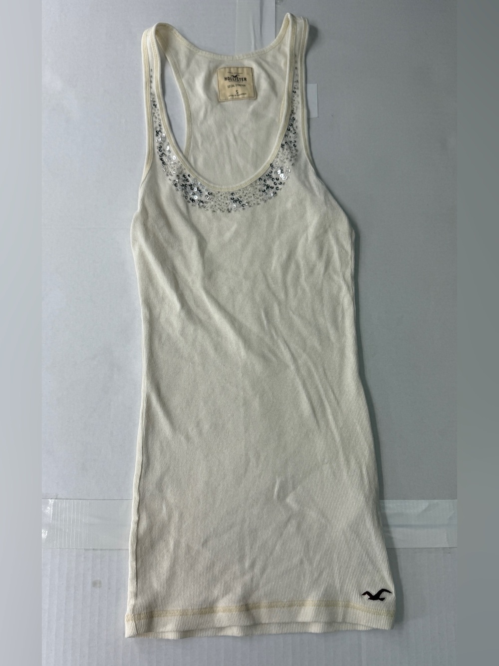 Hollister sequin tank top muscle tee tank top 2010s racer back tank